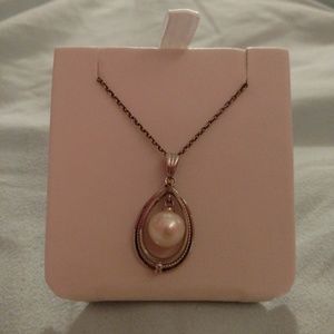 Vintage Pearl Necklace